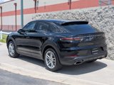 Certified 2021 Porsche Cayenne Coupe image 3