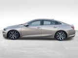 Used 2018 Chevrolet Malibu LT image 2