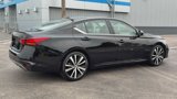 Used 2020 Nissan Altima 2.5 SR image 2