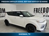 Used 2021 Kia Soul LX image 2