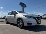 Used 2021 Nissan Versa SV image 3