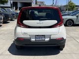 Certified 2022 Kia Soul S image 5