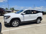 Used 2024 GMC Terrain SLE image 2