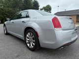 Used 2019 Chrysler 300 Limited w/ Safetytec Plus Group image 5