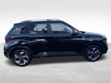 Used 2021 Hyundai Venue SEL w/ Premium Package image 4