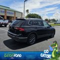 Used 2022 Volkswagen Tiguan SE image 4
