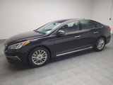 Used 2015 Hyundai Sonata Limited w/ Option Group 05 image 2