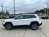 Used 2022 Jeep Cherokee Trailhawk w/ Comfort/Convenience Group image 6