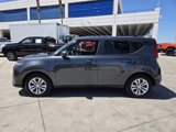Used 2022 Kia Soul LX image 3