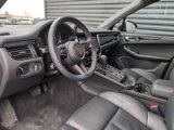 Used 2024 Porsche Macan image 4