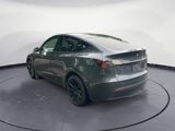 Used 2022 Tesla Model Y Long Range image 3