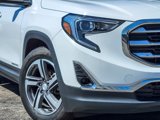 Used 2021 GMC Terrain SLT image 3