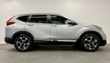 Used 2017 Honda CR-V Touring image 2