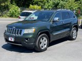 Used 2011 Jeep Grand Cherokee Limited w/ Luxury Group II image 3