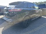 Used 2024 Ford Edge SE w/ Black Appearance Package image 5