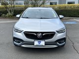 Used 2018 Buick Regal Essence w/ Driver Confidence Package #1 image 2