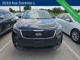 Used 2019 Kia Sorento L image 2