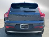 Certified 2021 Volvo XC40 T5 Momentum w/ Premium Package image 4