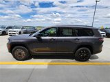 New 2025 Jeep Grand Cherokee L Altitude image 2