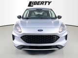Used 2022 Ford Escape SE image 2
