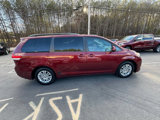 Used 2011 Toyota Sienna XLE image 4