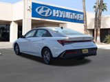 New 2025 Hyundai Elantra SE image 3
