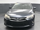 Used 2017 Toyota Camry SE image 2