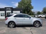 Used 2017 Chevrolet Equinox Premier w/ Enhanced Convenience Package image 3