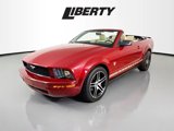 Used 2009 Ford Mustang Convertible image 3