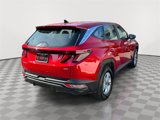 Used 2022 Hyundai Tucson SE image 4