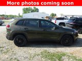 Used 2015 Jeep Cherokee Sport image 6