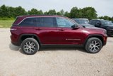 New 2025 Jeep Grand Cherokee Limited image 3