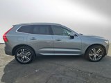Used 2018 Volvo XC60 T5 Momentum w/ Convenience Package image 6