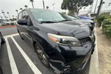 Used 2019 Toyota Sienna SE Premium image 2