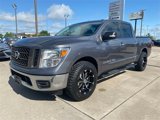 Used 2019 Nissan Titan SV image 6