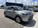 Certified 2023 Kia Soul LX image 2