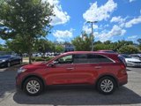 Used 2020 Kia Sorento LX image 5