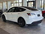 Used 2022 Tesla Model Y Long Range image 5
