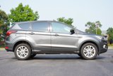 Used 2019 Ford Escape SE image 2