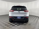 Used 2017 Jeep Cherokee Trailhawk image 4