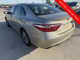 Used 2015 Toyota Camry SE image 2