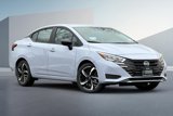 New 2025 Nissan Versa SR w/ Trunk Package image 2
