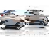 Used 2019 Chevrolet Equinox LT image 2