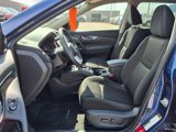 Used 2019 Nissan Rogue SV image 4