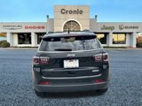 Used 2022 Jeep Compass Latitude image 4