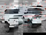 New 2025 Lincoln Aviator AWD image 3