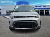 Used 2023 Kia Soul LX image 3