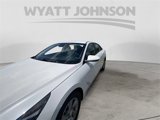 Used 2021 Hyundai Elantra SE image 2