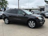 Used 2016 Chevrolet Traverse LT w/ Style and Technology Package image 4