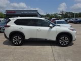 Used 2021 Nissan Rogue SV image 5